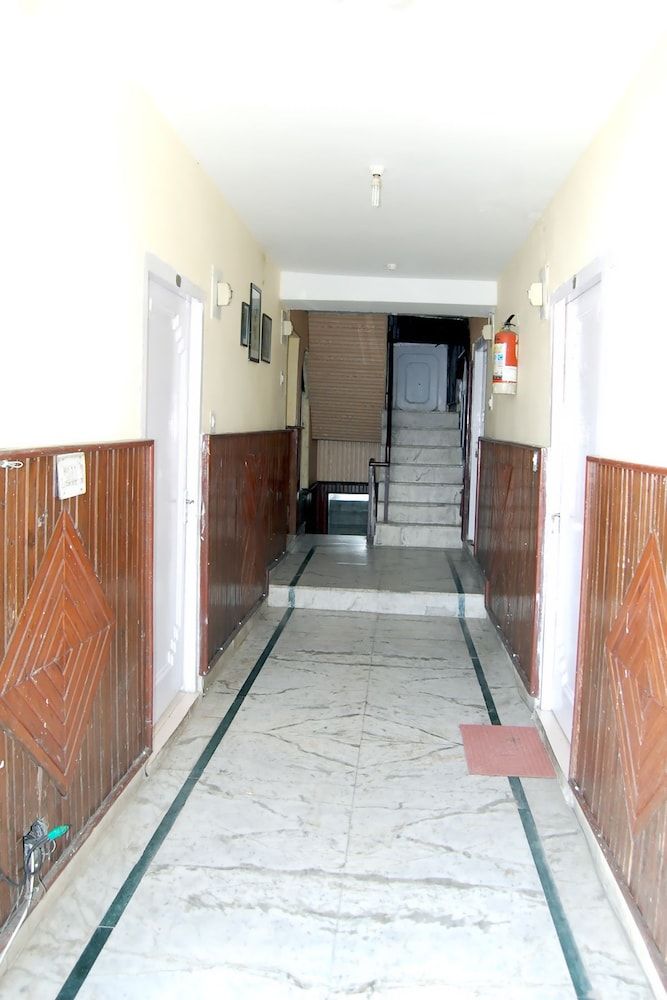 undefined Hotel Goher 9