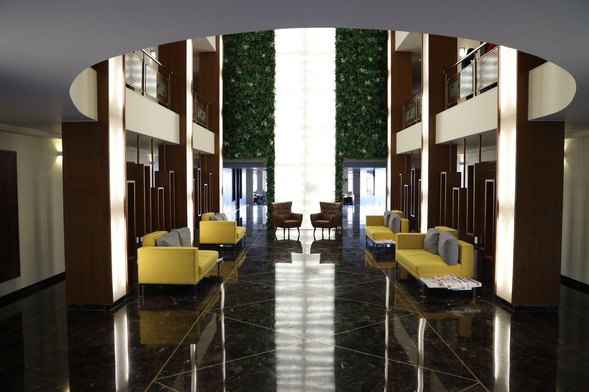 undefined Palette - Hotel Ocean Inn 2