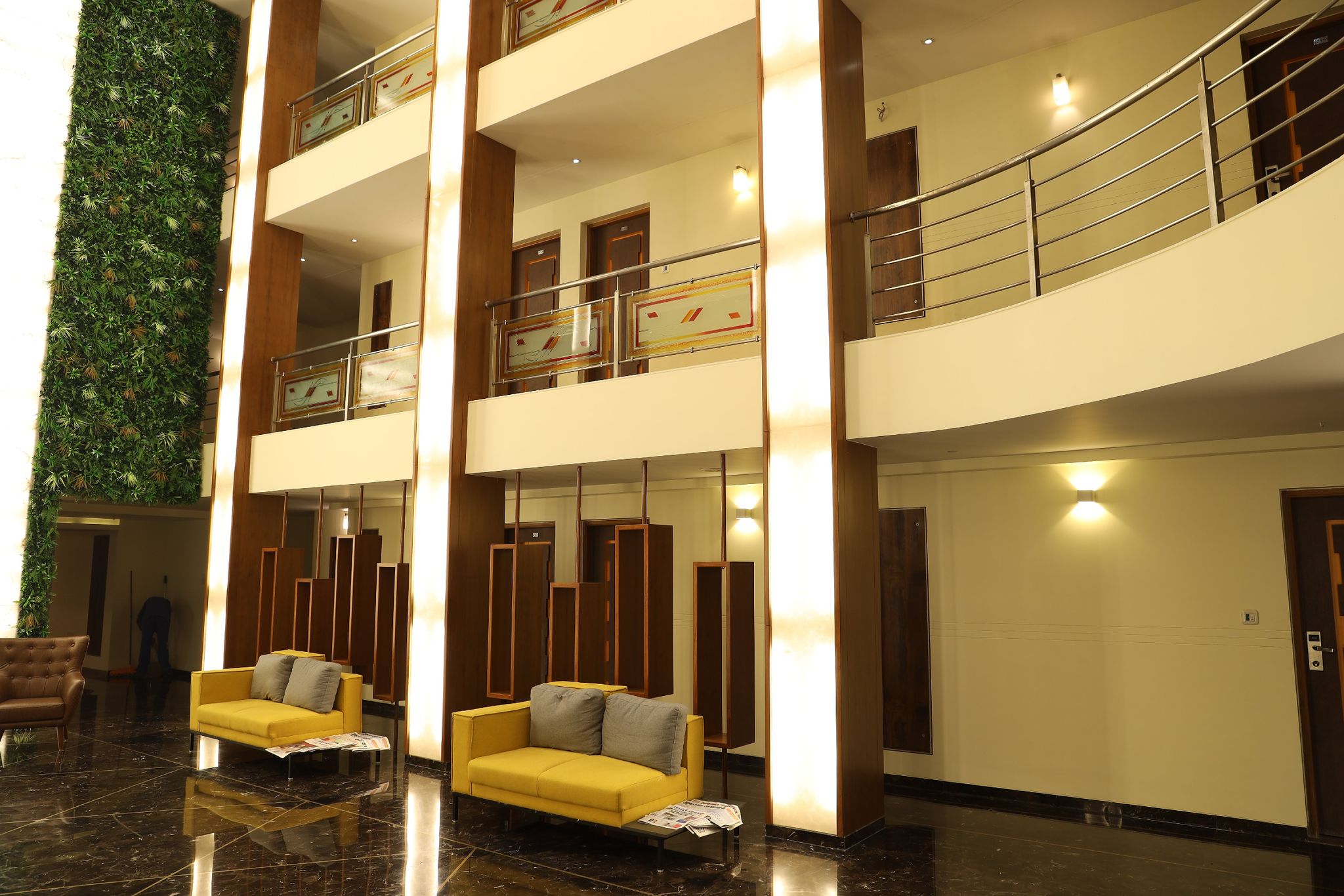 undefined Palette - Hotel Ocean Inn 6