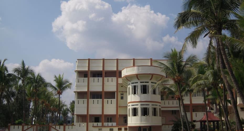 undefined Hotel Sea Hawk 6