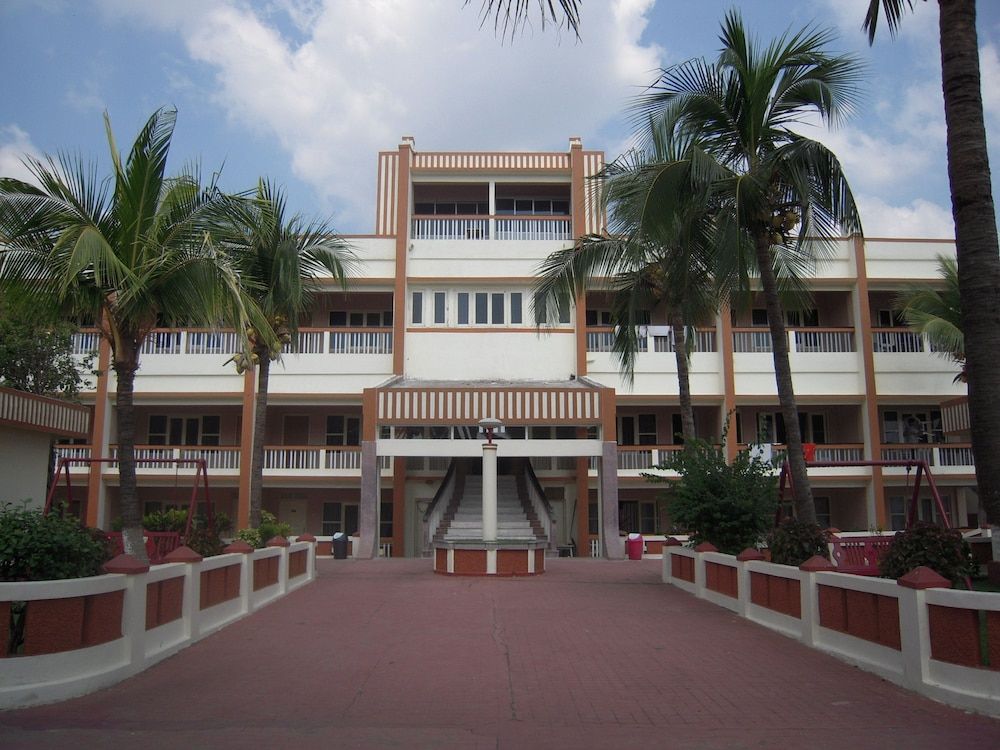 undefined Hotel Sea Hawk 9