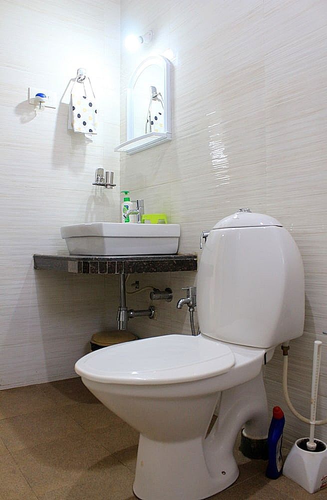 CasaMelhor Modern Appt Candolim CM080 Comfort Apartment 9