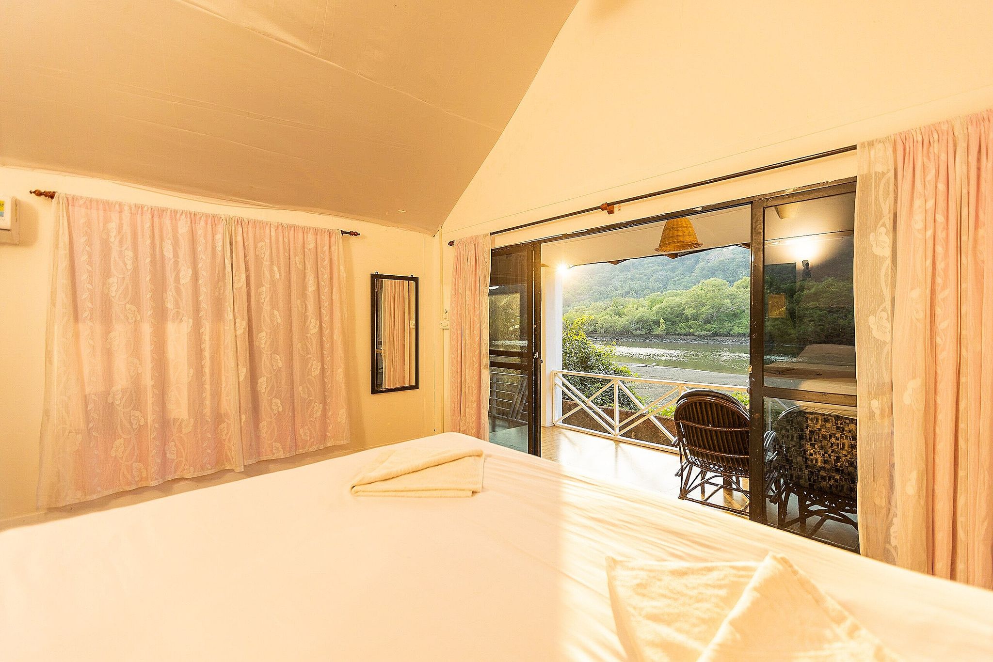 Feather Touch Hotels and Resorts Pyramid Garden Cottage 4