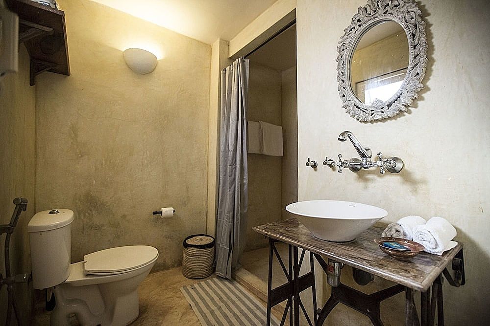 Anahata Retreat Bungalow with Private Garden 3