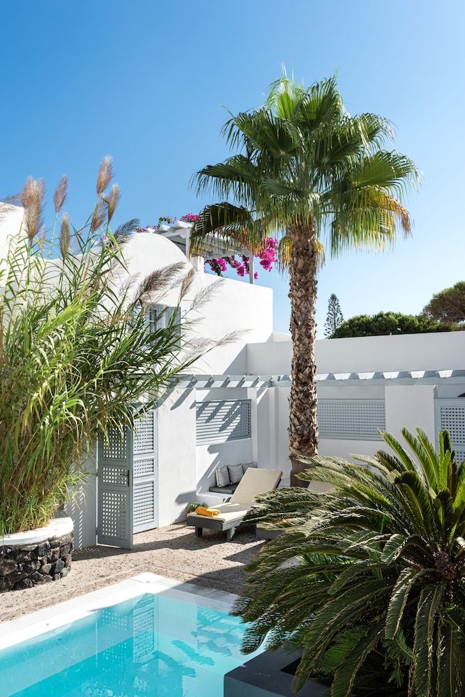 undefined Santorini Kastelli Resort 7