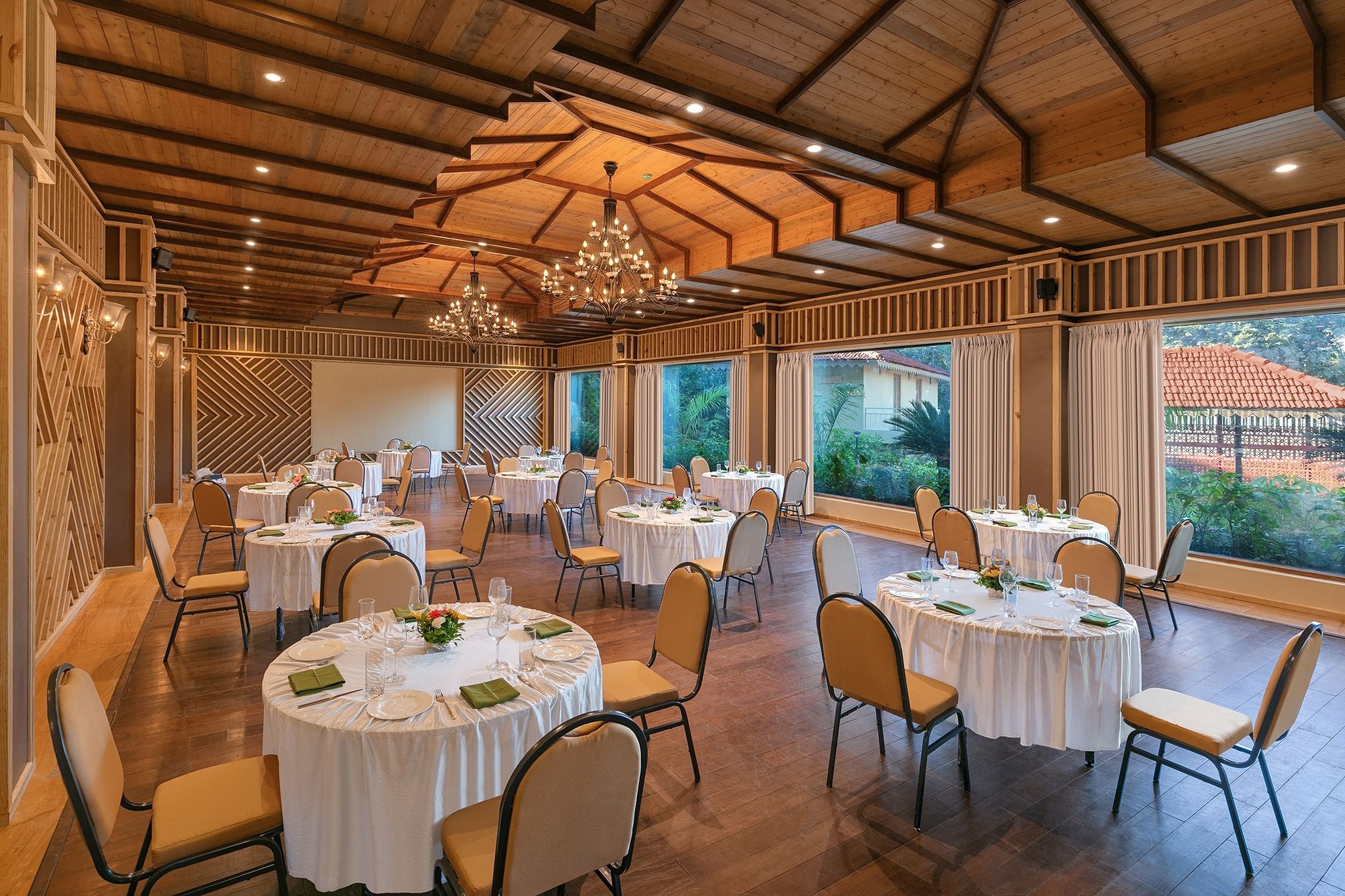 undefined Amritara Aura Resort And Spa 4