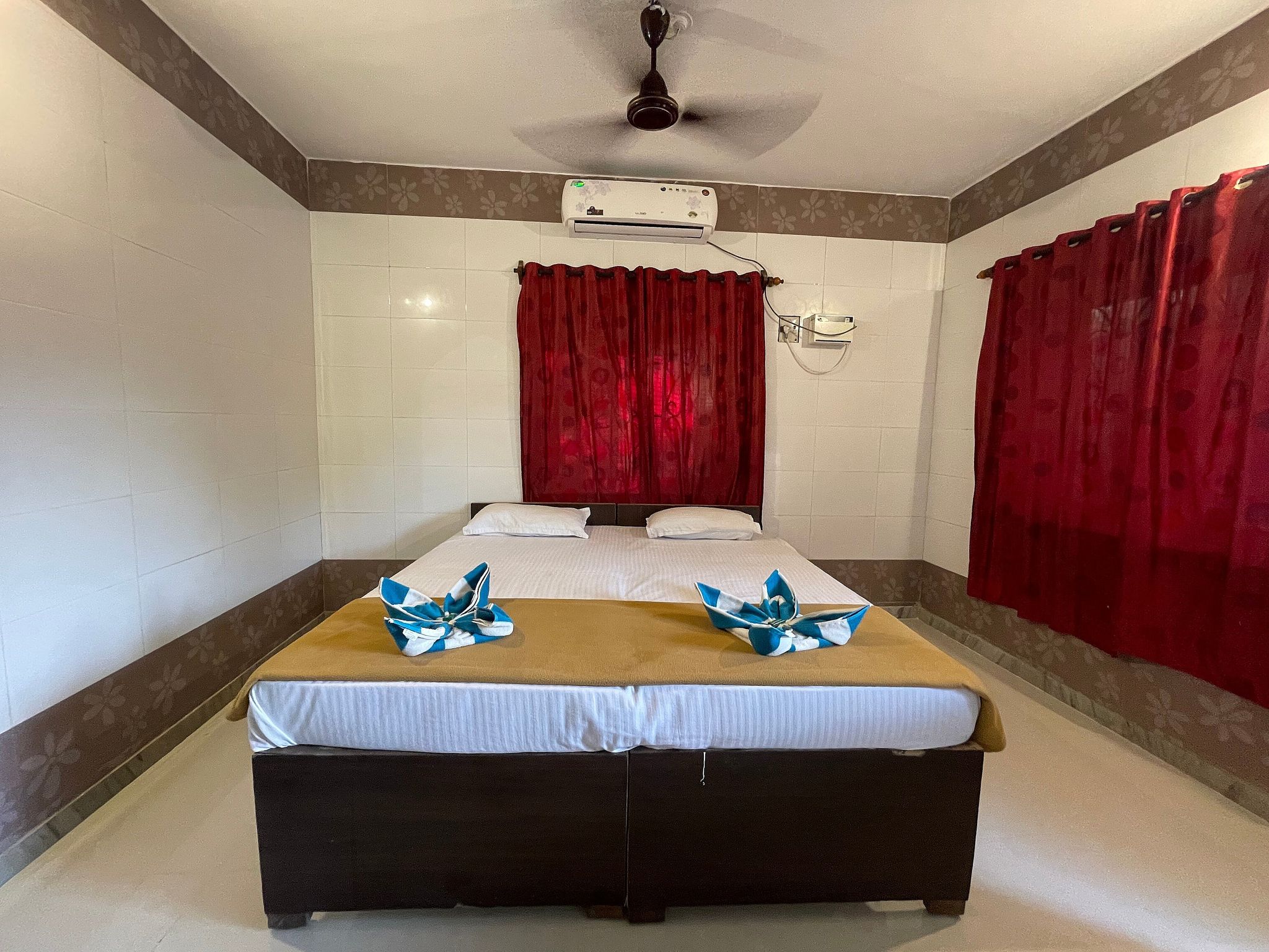 Exclusive Standard AC Room