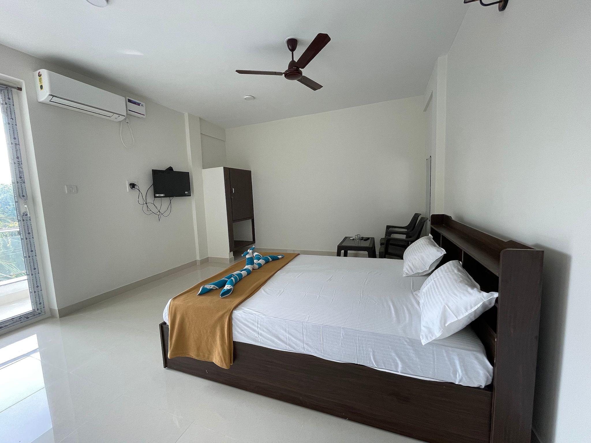 Exclusive Standard AC Room