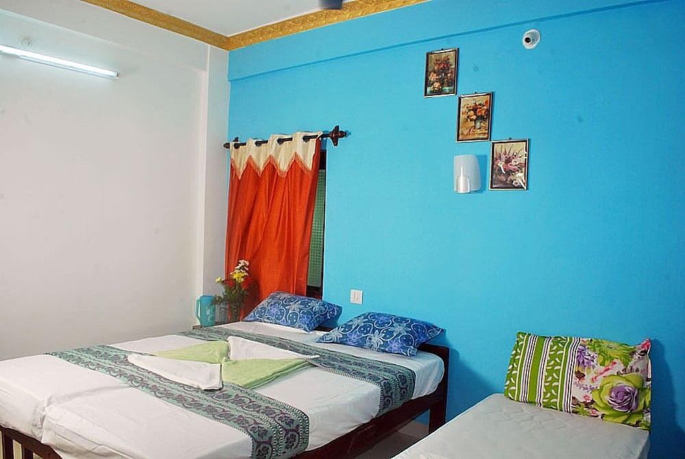 Calangute beach side hotel Standard Double Room, 1 Double Bed 9