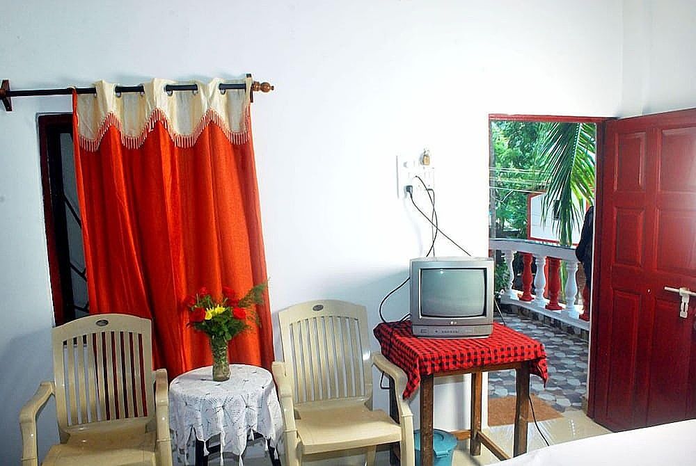 Calangute beach side hotel Standard Double Room, 1 Double Bed 13