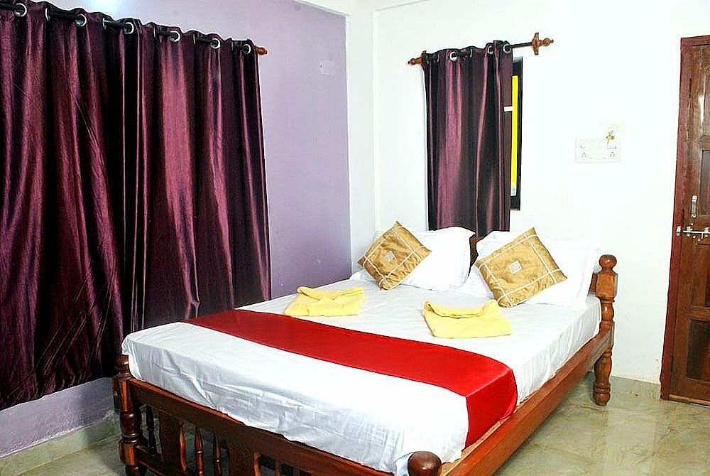 Calangute beach side hotel Standard Double Room, 1 Double Bed 2