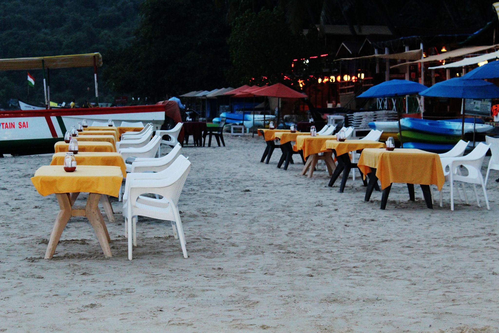 undefined Cafe Blue Hotel 3