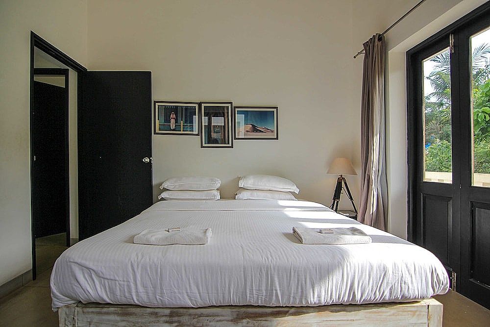 Casa Azure Villa, 3 Bedrooms, Pool View 17