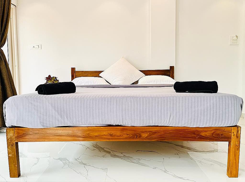 King Room with bathtub