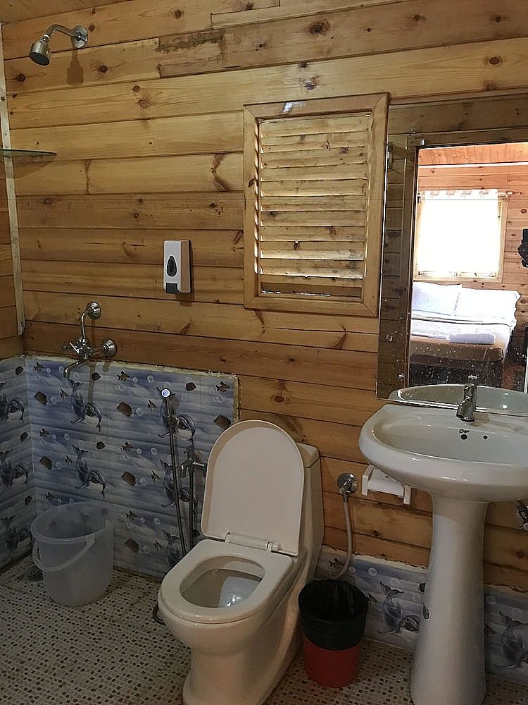 Del Rio Superior Room, Smoking 2