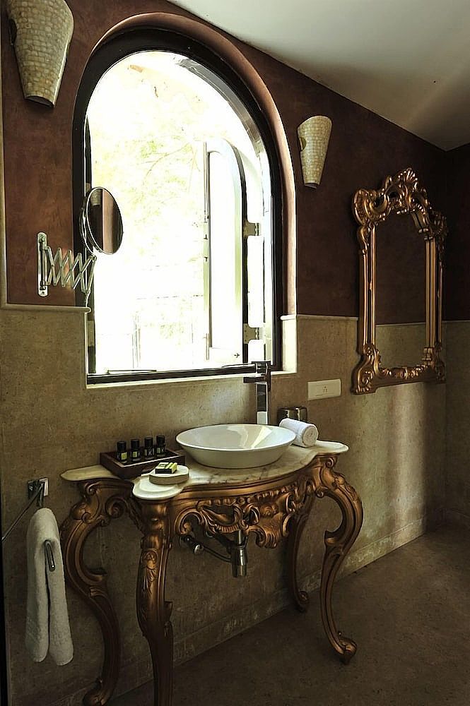 Lotus Villa By Iksha Romantic Villa, 1 Bedroom, Hill View, Poolside 5