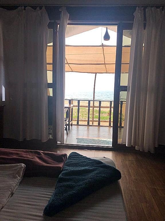 Madhu Huts Agonda Double Room with Balcony and Sea View 12