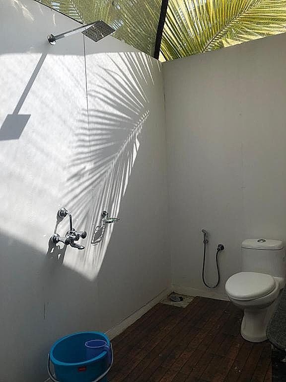 Madhu Huts Agonda Double Room with Balcony and Sea View 17