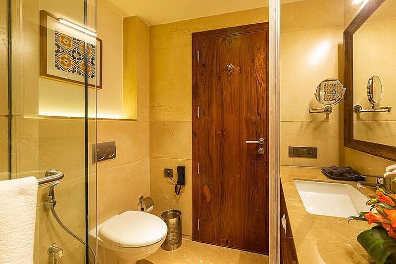 Marquis Beach Resort Premium pool view Room with Twin Beds 4