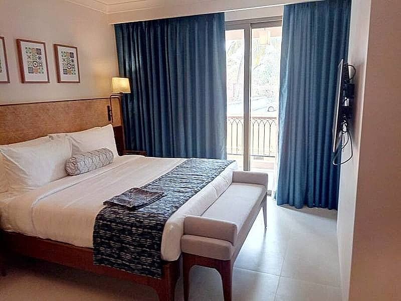 Marquis Beach Resort Deluxe Room With Balcony 3