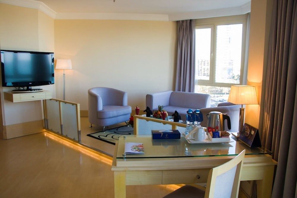 Le Royal Hotel Junior Room 11