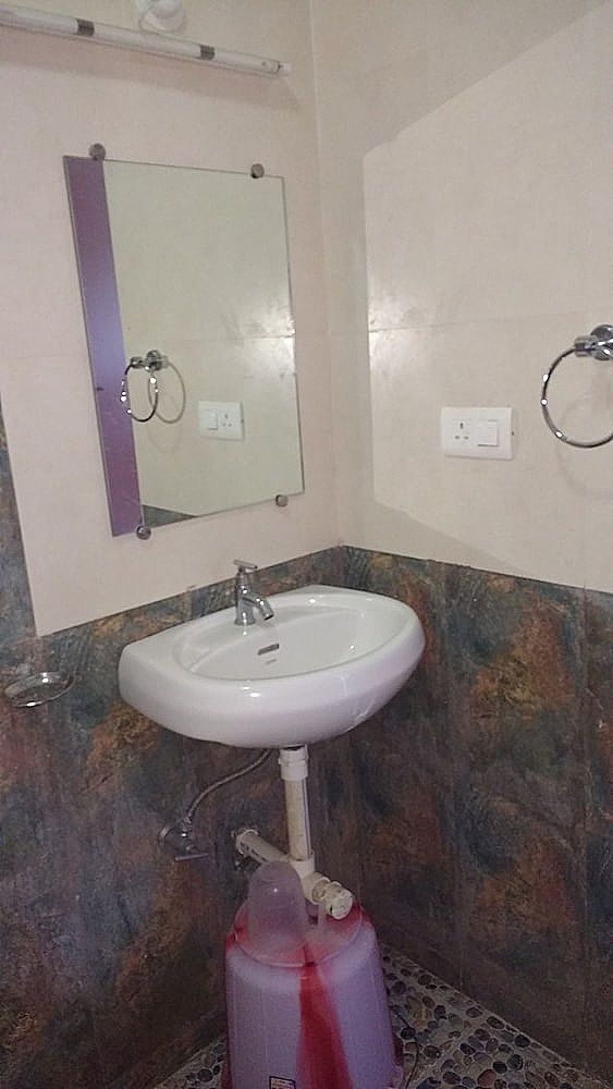 Morjim Bay Resort Economy Room, Accessible, Smoking 5