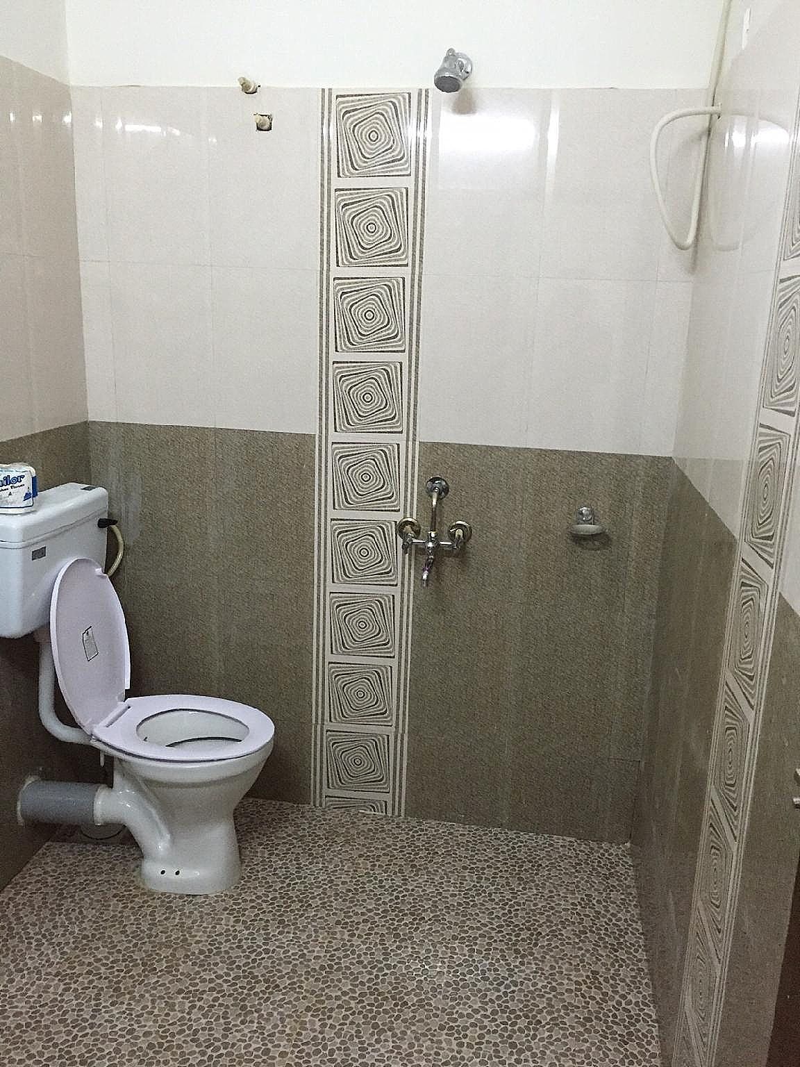 FabHotel Morjim Bliss Deluxe Room 4