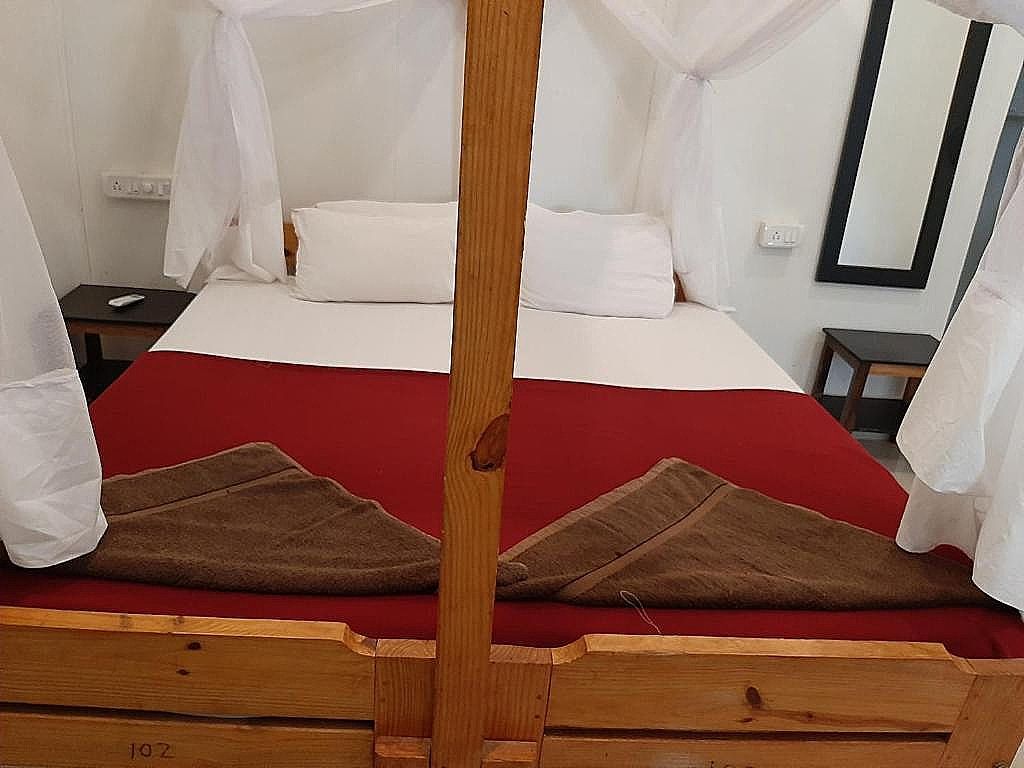 Om Shanti Patnem Double Room with Garden View 2