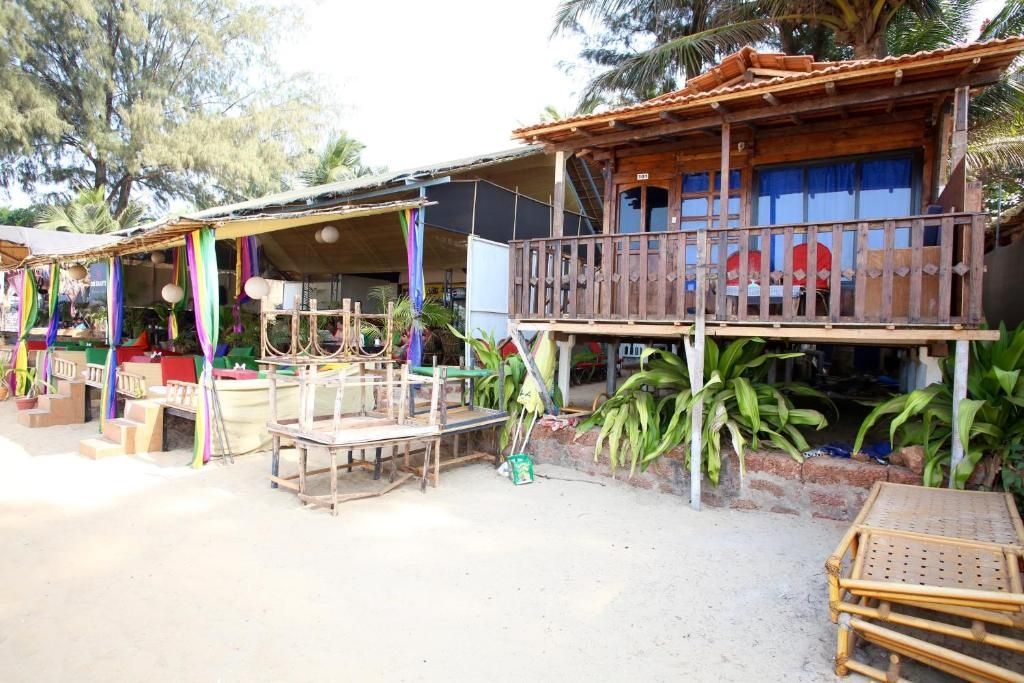 undefined Om Shanti Patnem