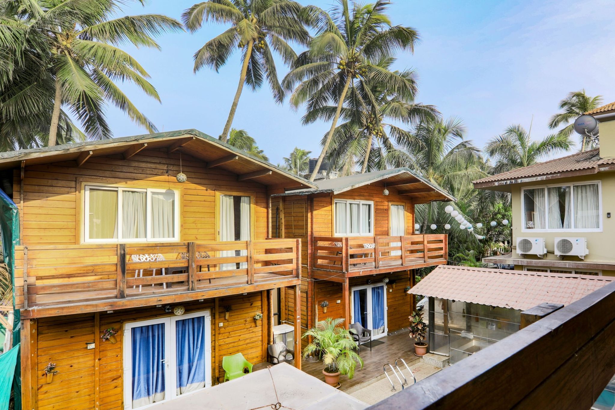 Orabella Villas & Suites