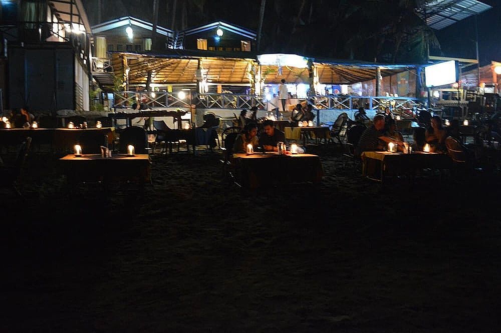 undefined Royal Touch Beach Huts & Restaurant 4