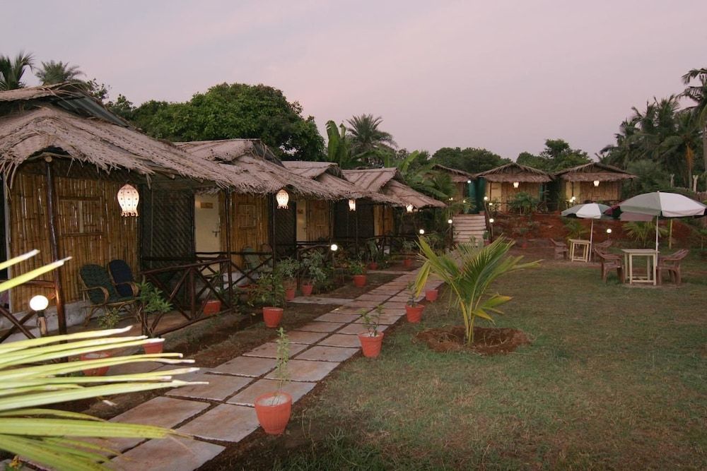 Rudra The Sandy Beach Resort Cottage, Sea View, Beachfront 5