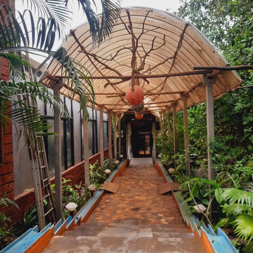 undefined Saraya Art Cafe B&B