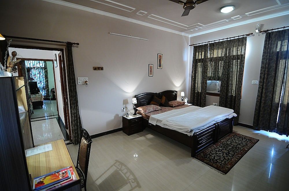 Jaipur Friendly Villa Deluxe Double or Twin Room, 2 Twin Beds, Kitchenette 5