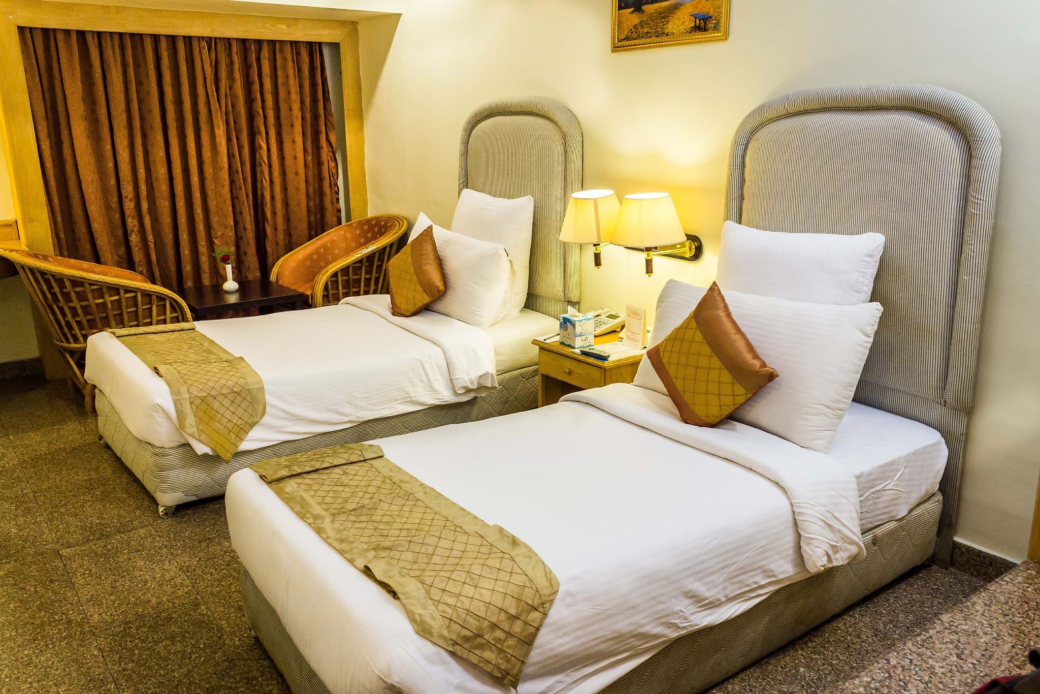 Hotel SAJ LUCIYA Executive twin bed 3