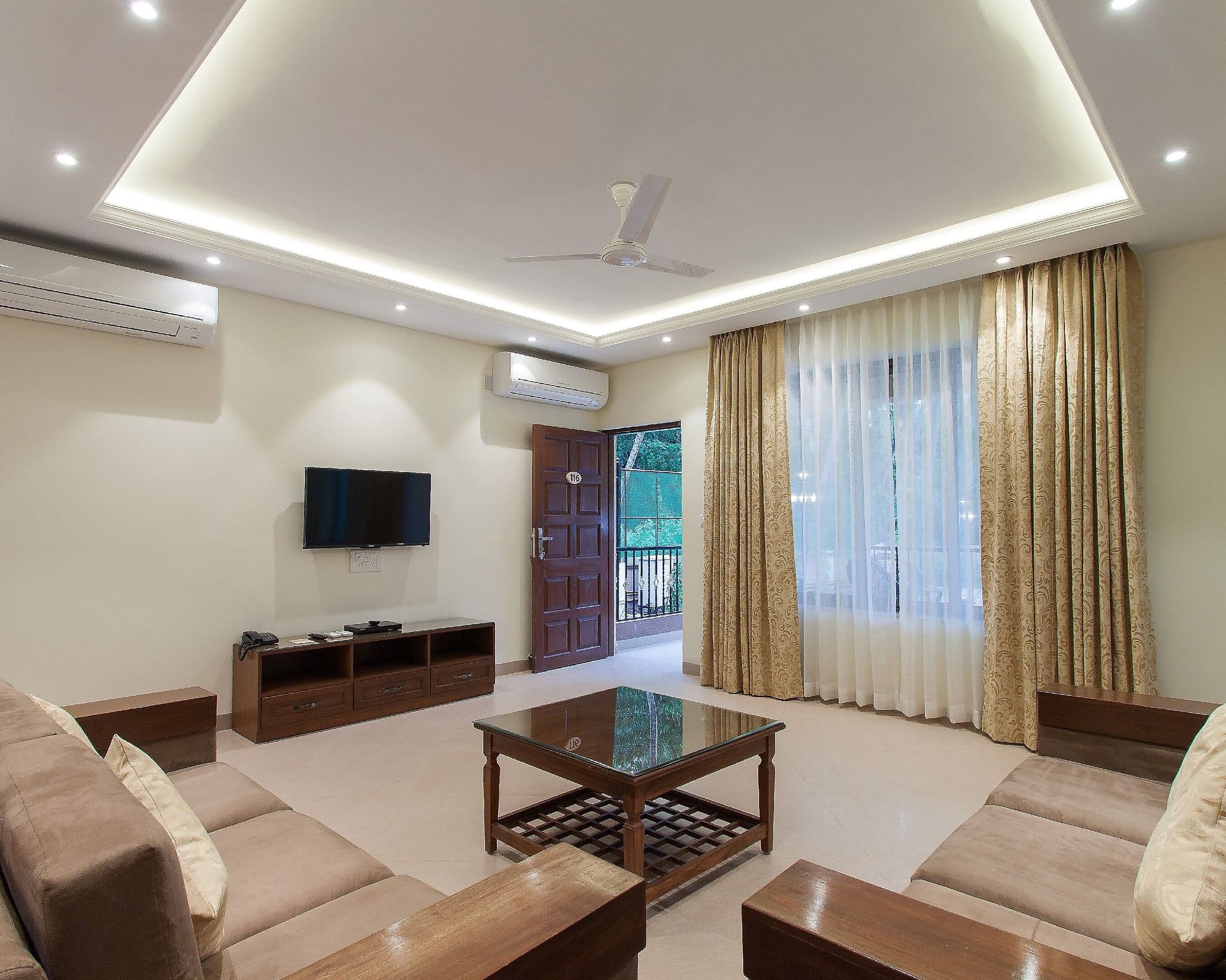 Seashell Suites and Villas Junior Suite King Beds Garden View without Breakfast 6