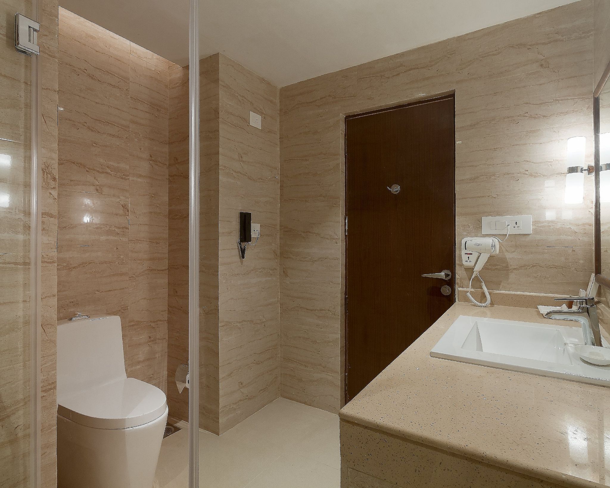 Junior Suite Twin Bed Garden View with Breakfast