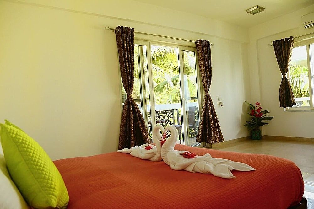 The Acacia Villa - Anjuna Beach Luxury Villa, 3 Bedrooms, Smoking, Resort View 3