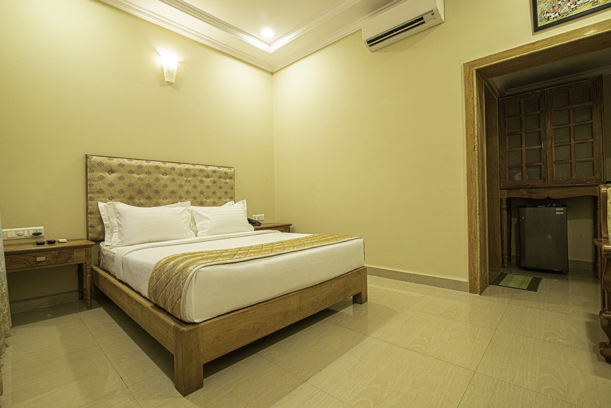 The Grand Leoney Resort Deluxe Room 6