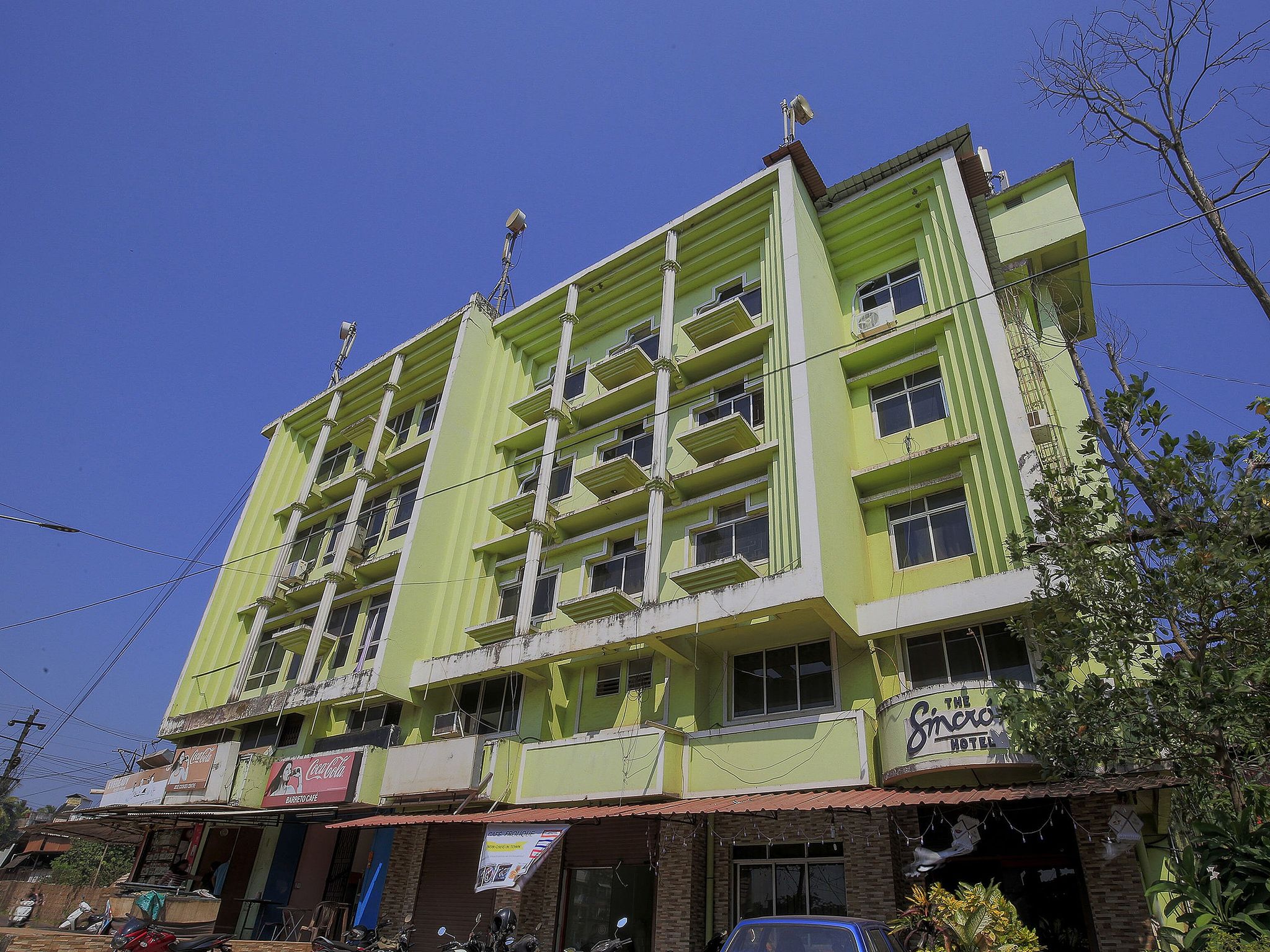 undefined Sincro Hotel