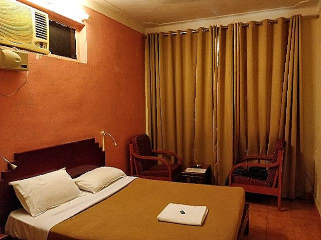 Sincro Hotel AC Room 3