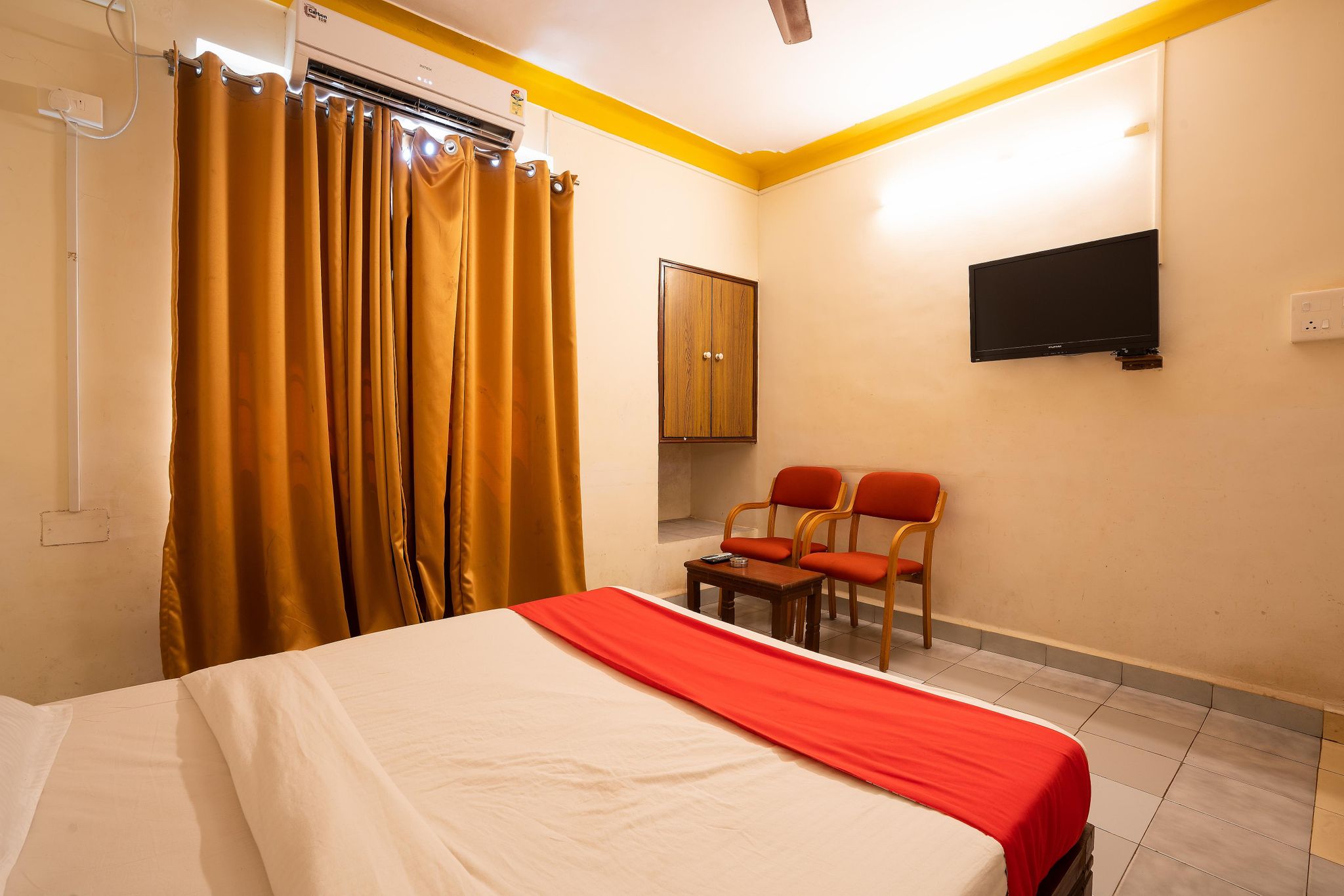 Sincro Hotel AC Room 6