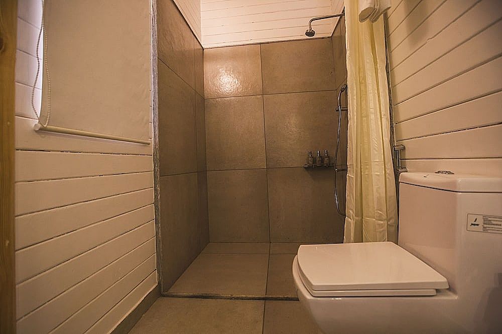 The White Resort Comfort Twin Room, 1 Bedroom, Balcony, Ocean View 4