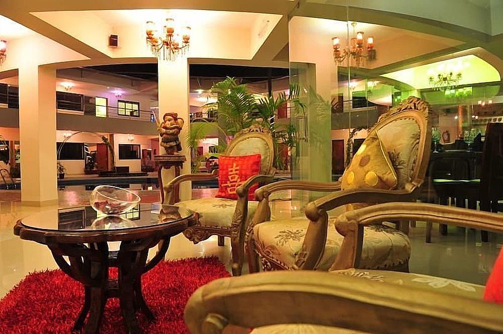 United-21 Emerald Forest Hotel