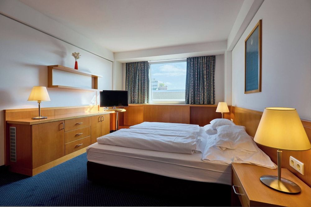 undefined Hotel Strudlhof 3