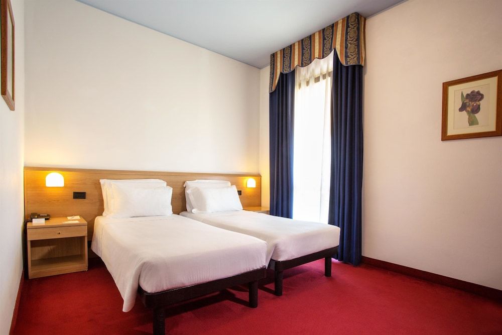 Classic Room, 2 Twin Beds, Non Smoking