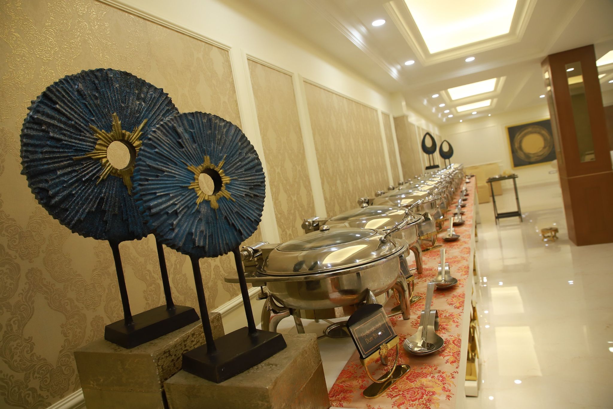 Food & Dining
