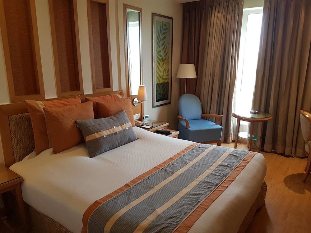 Standard Room, 1 Double Bed, City View