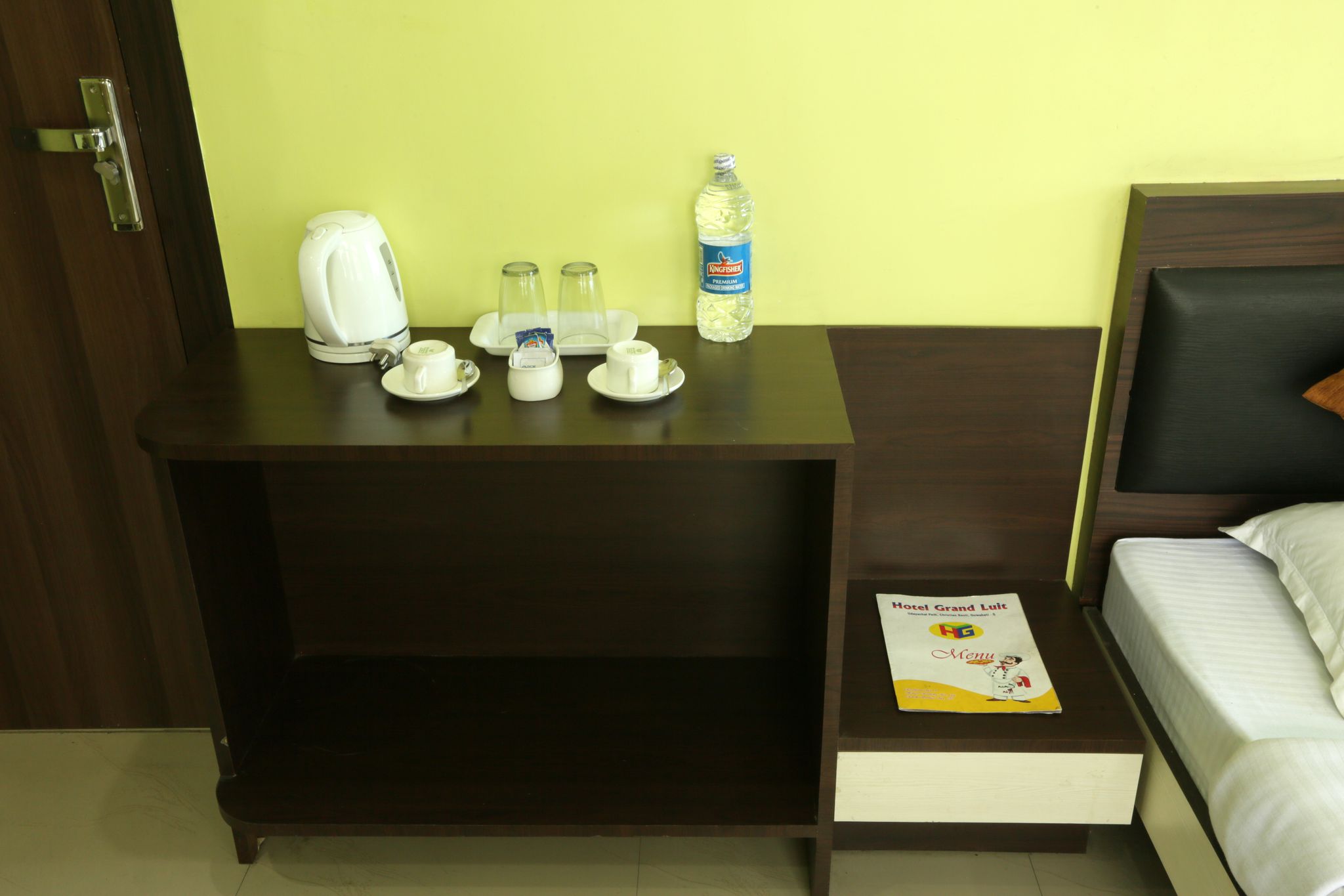 Hotel Grand Luit Executive Room 8