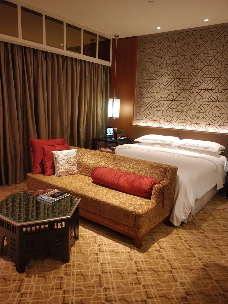ITC Kohenur, a Luxury Collection Hotel, Hyderabad Club Room, 1 Queen Bed, City View (Tower) 2